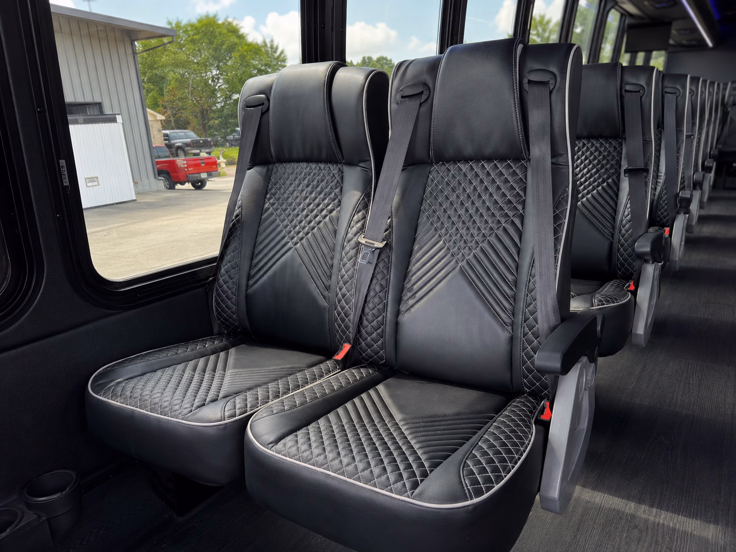 shuttle services for airline crews and airport staff in odessa